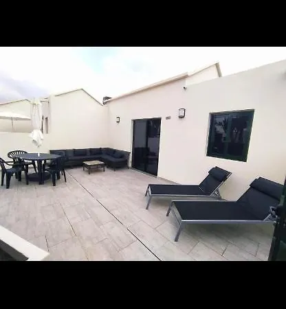 Sun&sea 3 Front De Playa Rocca Apartamento Costa Teguise